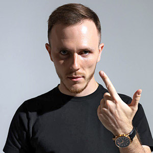 Антон Худолей