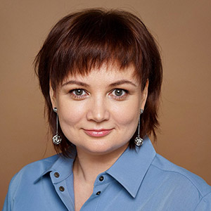 Елена Красавина