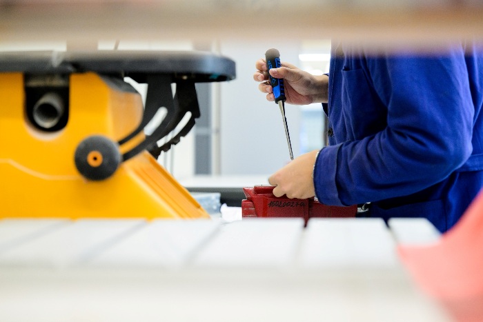 НОВИКОМ поддержал создание индустриальных классов в ЛНР