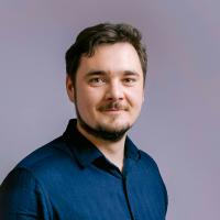 Артем Шеленговский