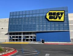 Best Buy превзошла ожидания, но предупреждает о дальнейшем снижении продаж в следующем году