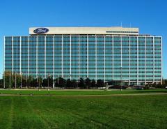 Ford Motor отходит от политики DEI