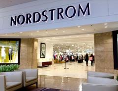 Nordstrom повысила прогнозы на фоне успешного праздничного сезона