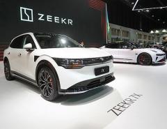 Geely планирует приватизировать Zeekr