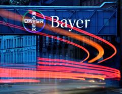 Bayer сократил чистую прибыль на 35% в I квартале