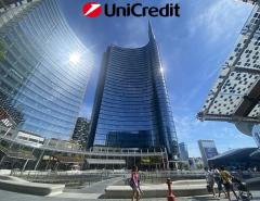UniCredit продолжает поиск покупателя для российского подразделения