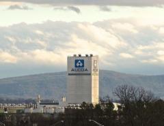 Alcoa нарастила квартальную прибыль в 8 раз