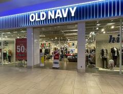 Gap будет продавать косметические средства в магазинах Old Navy