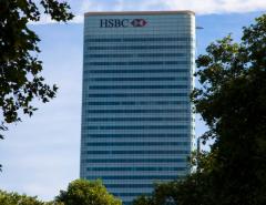 HSBC сократил квартальную прибыль на 14%