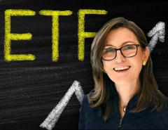 Кэти Вуд предупреждает о возможной коррекции