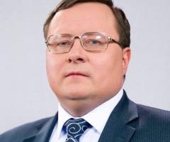 Александр Разуваев