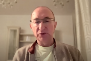 Виктор Достов, председатель ассоциации "Электронные деньги"