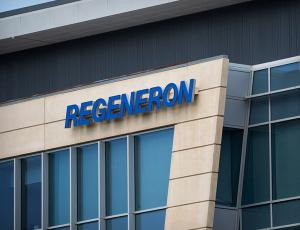 Антиковидный «коктейль» обеспечит Regeneron Pharmaceuticals рекордную выручку