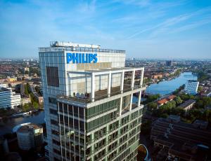 Квартальная чистая прибыль Philips сократилась на 75%