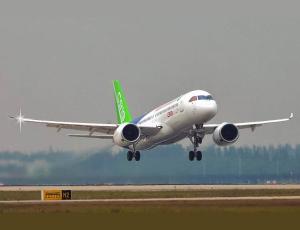 Китайская COMAC получила заказ на 330 самолетов и повысила прогноз спроса