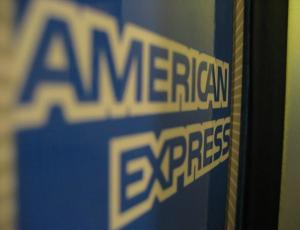 AmEx показала двузначный рост прибыли