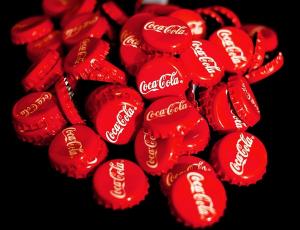 Coca-Cola превзошла ожидания, но предупредила о рисках из-за тарифов