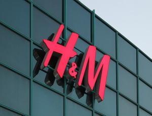 H&M увеличил квартальную прибыль на фоне сокращения выручки