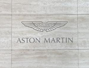 Aston Martin снижает прогноз на 2025 год из-за падения спроса