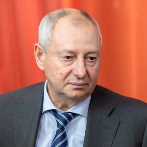 Владимир Гамза: «Мы находимся в замкнутом круге отстающего развития»