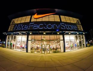 Выручка и чистая прибыль Nike сократились во II финансовом квартале