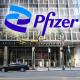 Pfizer превысила оценки и улучшила годовой прогноз